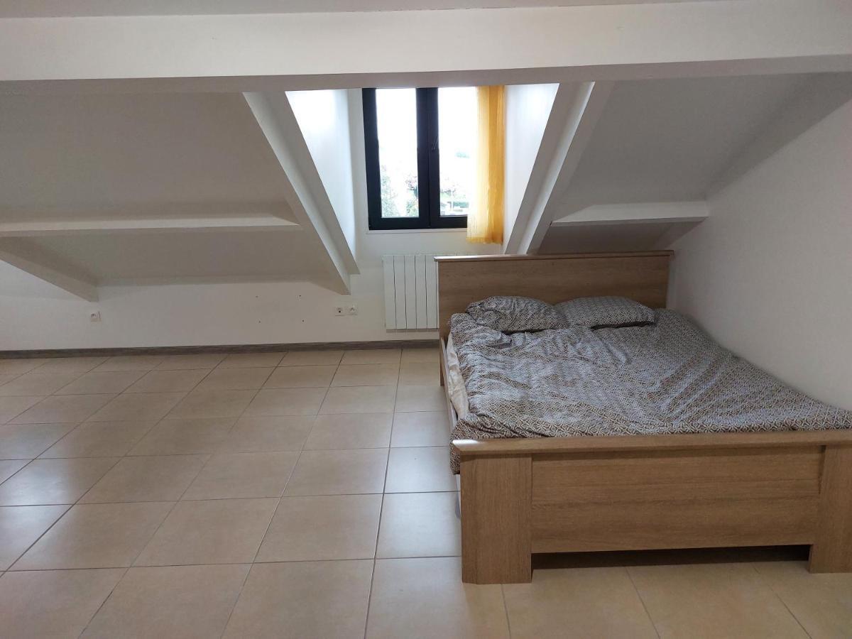 Apartment De La Gare, Grand Meuble